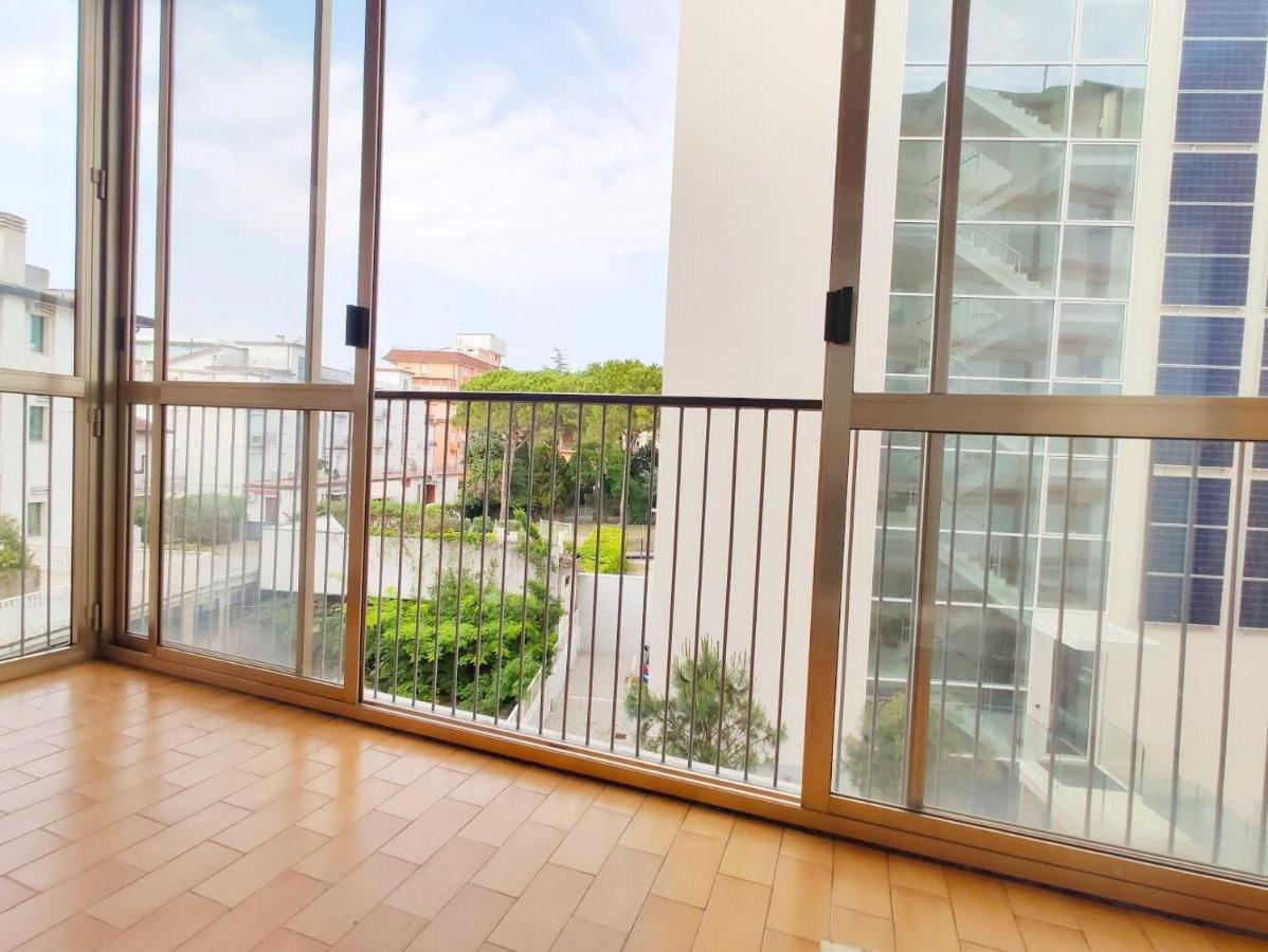 Lcc - Centralissimo - 100 Mt Da Piazza Mazzini - 50 Mt Dal Mare - Immobil Relax Apartment *