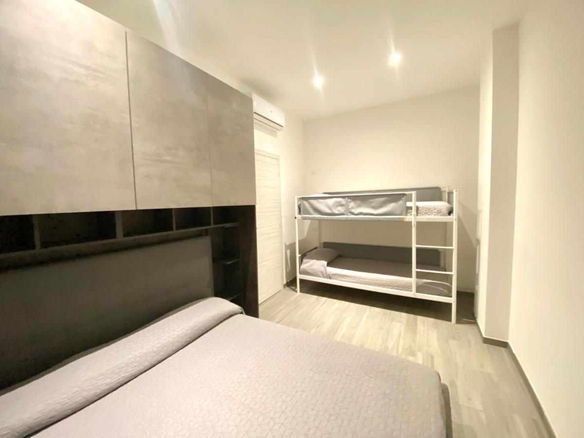 Apartment Lcc - Centralissimo - 100 Mt Da Piazza Mazzini - 50 Mt Dal Mare - Immobil Relax