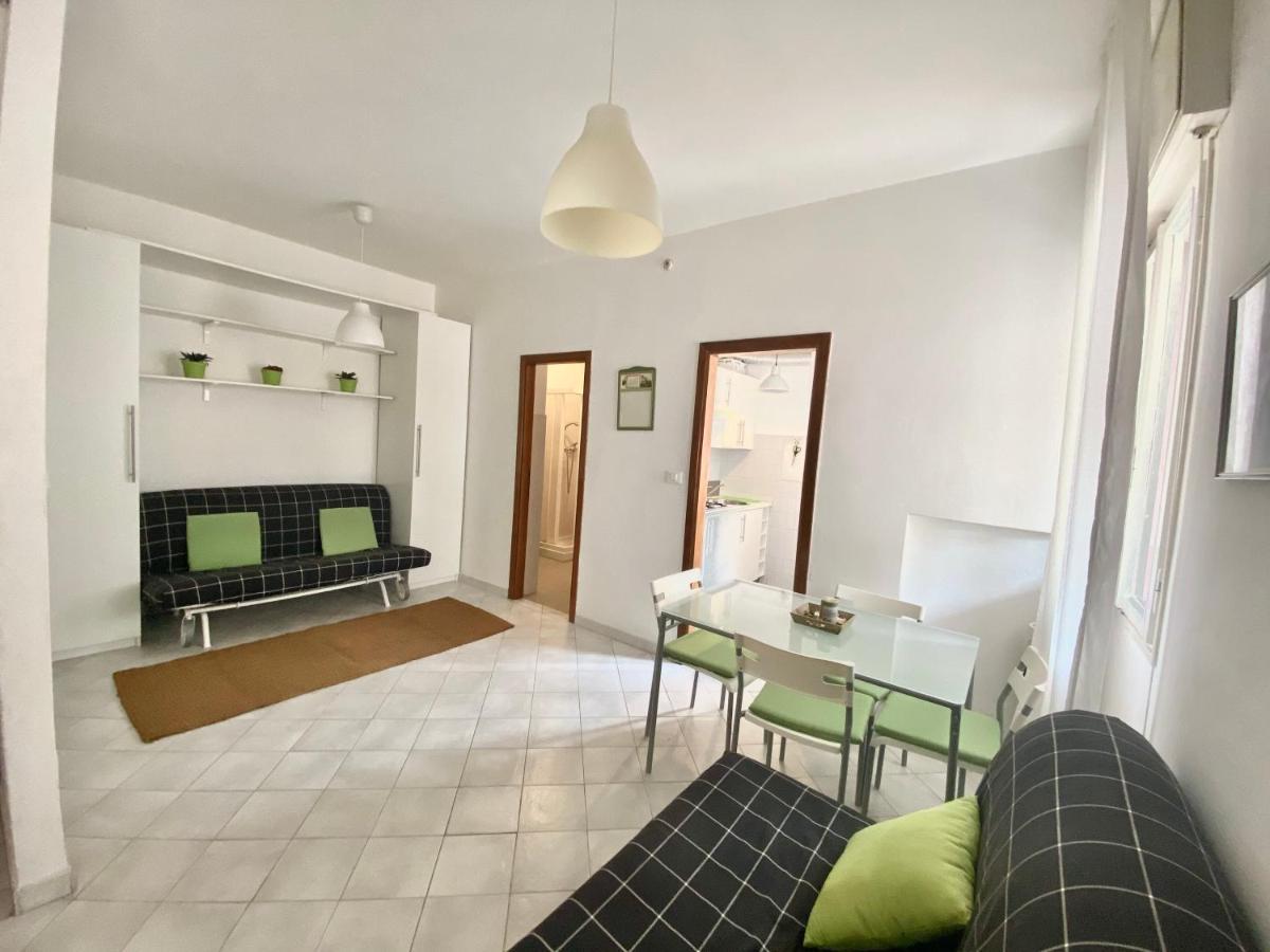 Apartment Lcc - Centralissimo - 100 Mt Da Piazza Mazzini - 50 Mt Dal Mare - Immobil Relax Lido di Jesolo